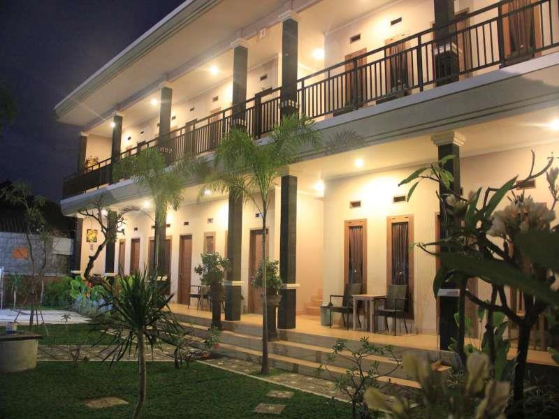 Nuka Beach Inn Кута Екстериор снимка
